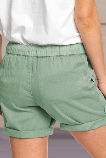 Short femme avec cordon de serrage à la taille réglable et ourlet retroussé