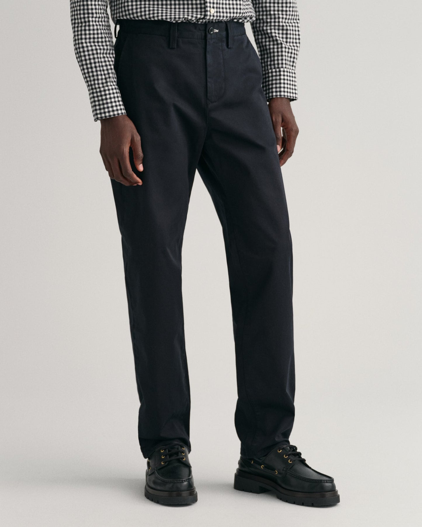 Pantalon chino en sergé coupe standard pour homme - NOIR 