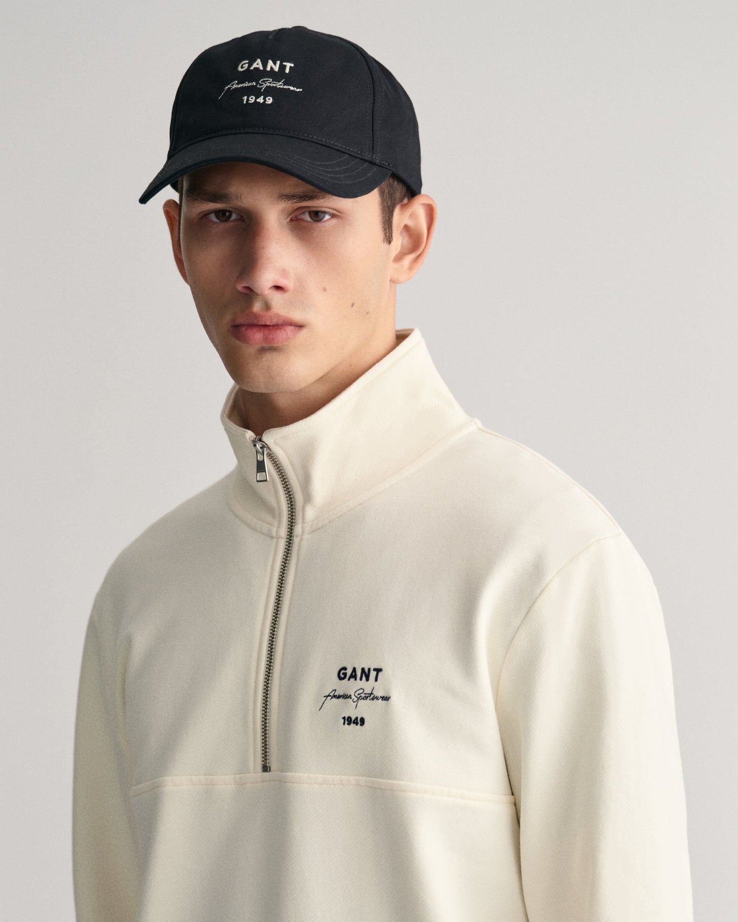 Sweat-shirt demi-zippé à imprimé graphique pour homme - CRÈME 