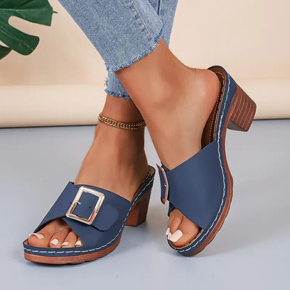 Einfarbige, stilvolle Sandalen für Damen 