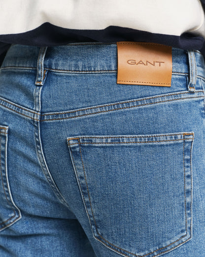Slim Fit Clean Wash Jeans