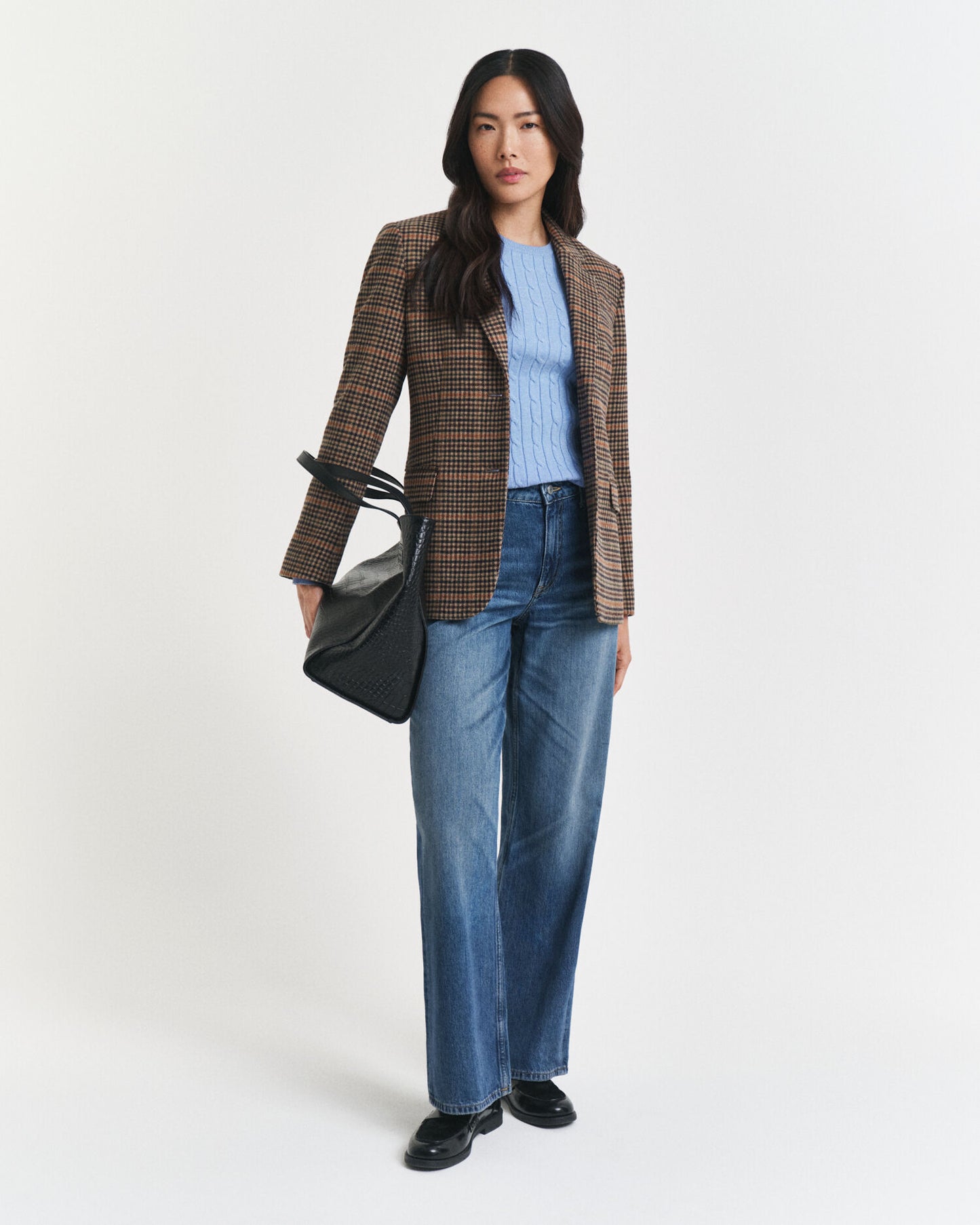 Stretch Cotton Cable Knit Crew Neck Sweater